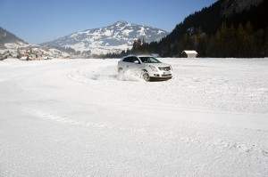 Auf Schnee und Eis mit Cadillac - #CadillacExperience in Gstaad