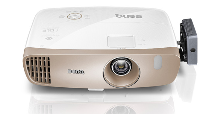 BenQ zeigt wahren Filmgenuss mit W2000