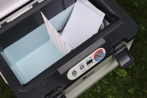 Xcase Thermoelektrische Kühl-/Wärmebox – der ideale Begleiter für Camping & Co