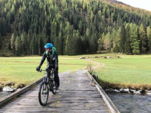 Bike Academy Davos – Mit dem E-Bike die Natur der Schweiz erleben