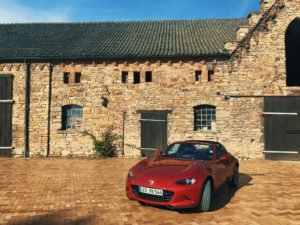 Werbung | Der neue Mazda MX – 5 RF mit elektrischen Dachsystem