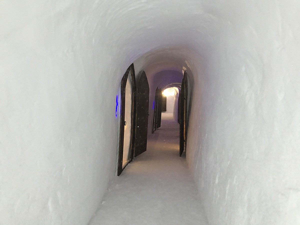 Iglu-Dorf Davos – Übernachtung inmitten von Schnee und Eis