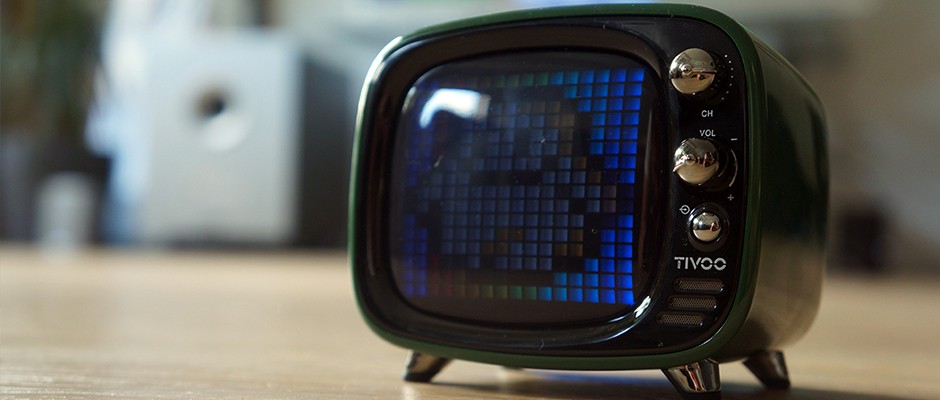 Divoom Tivoo – Retro Bluetooth Lautsprecher mit Smart Pixel Art Display