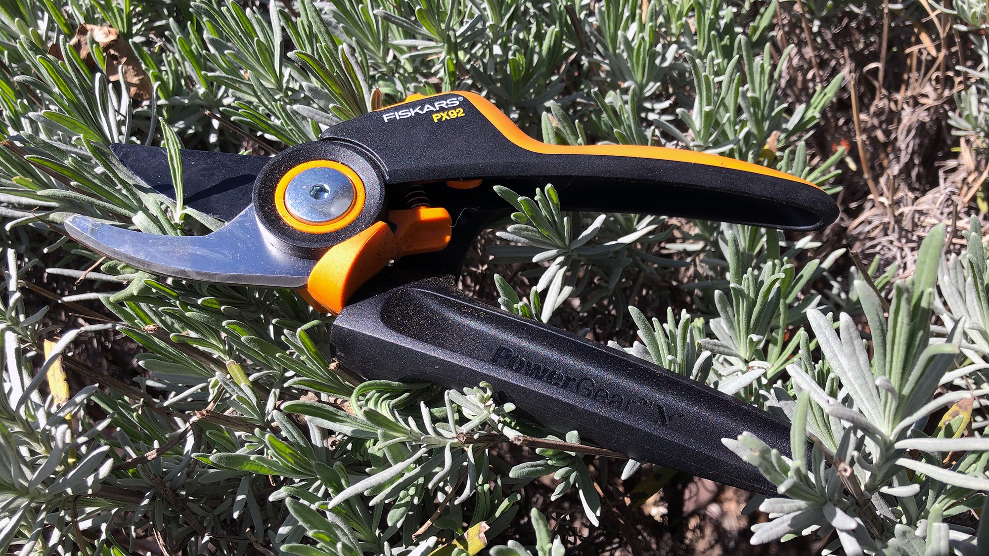 Fiskars Gartenschere PowerGear XRollgriff PX92 Bypass