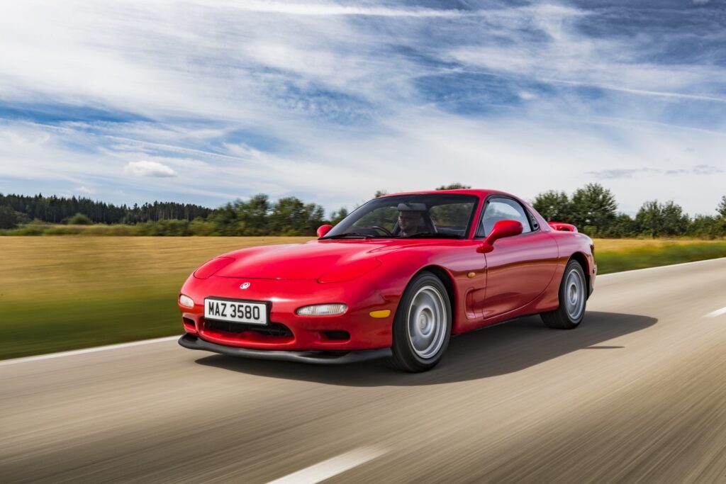 Werbung | 100 Jahre Fahrspaß und Innovation - Autohersteller Mazda feiert Geburtstag