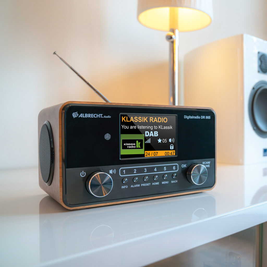 Albrecht DR 865 – Ein Retro-Radio, das es in sich hat!