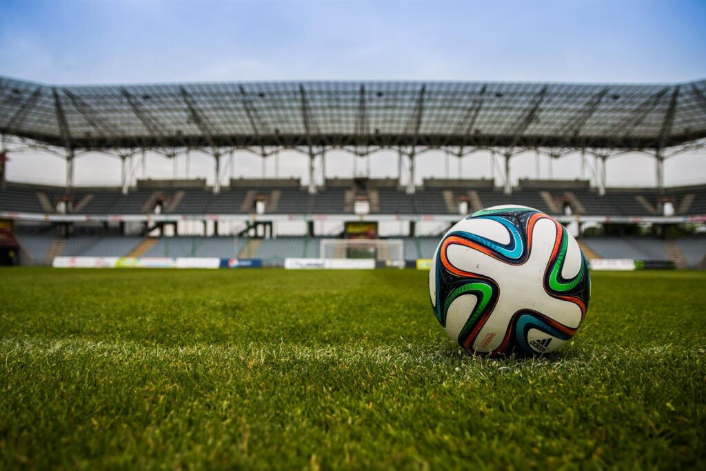 Fußballreisen: Wo die nächsten großen internationalen Spiele stattfinden werden