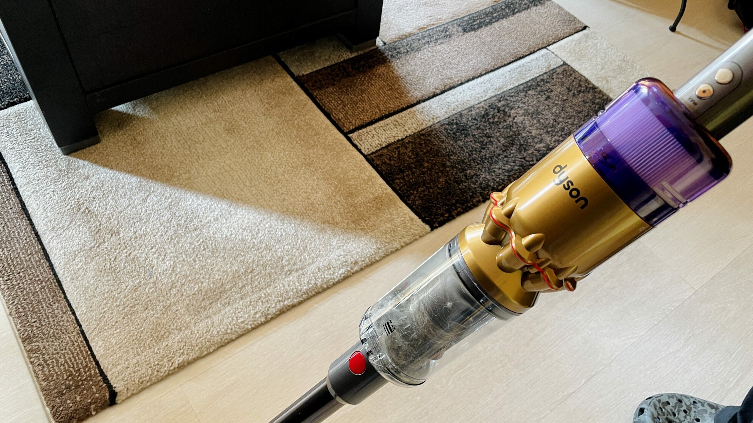 Dyson Omni-glide: revolutionärer Staubsauger für Hartböden