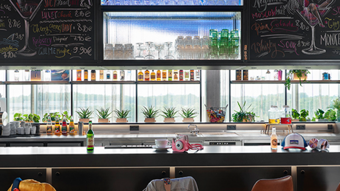 moxy-hotel-koeln