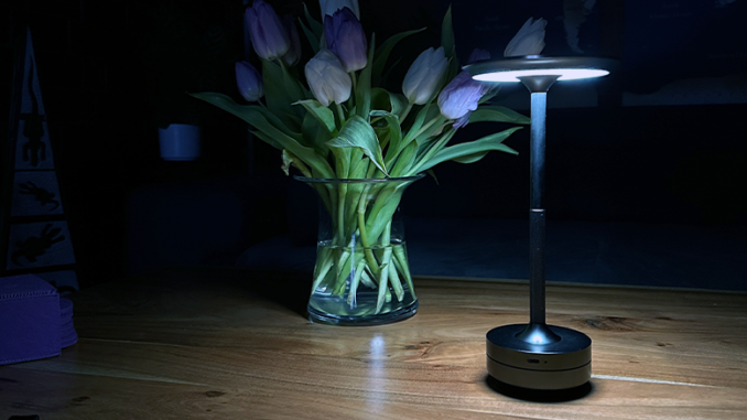 tap-light-retro