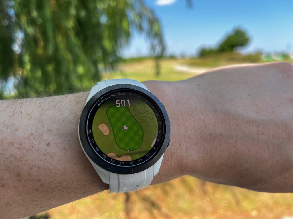 Garmin Approach S70 Golf-Smartwatch Test