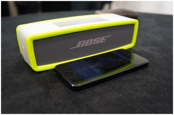 Bose SoundLink Mini & QuitComfort 20 Acoustic Noise Cancelling Headphones